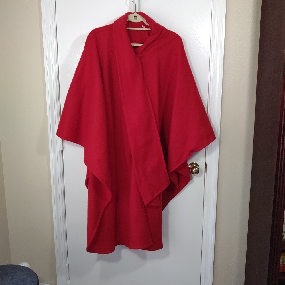 Red cape, one size
